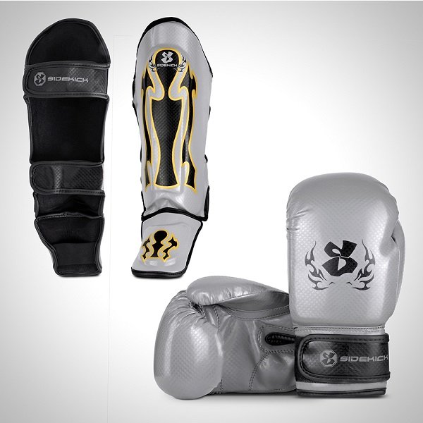Children's Kickboxing Gloves and Pads