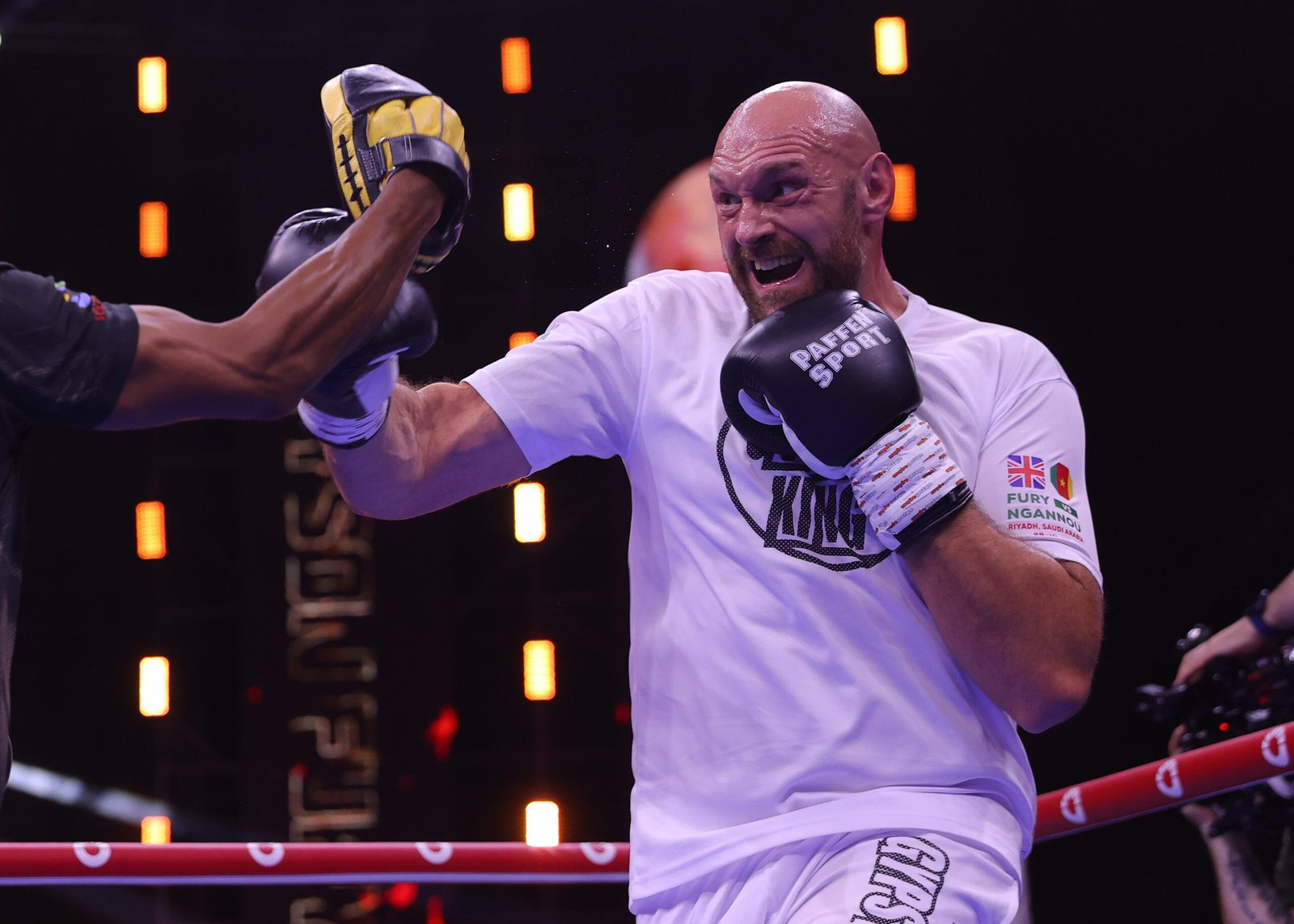 Tyson Fury Workout Francis Ngannou Bout