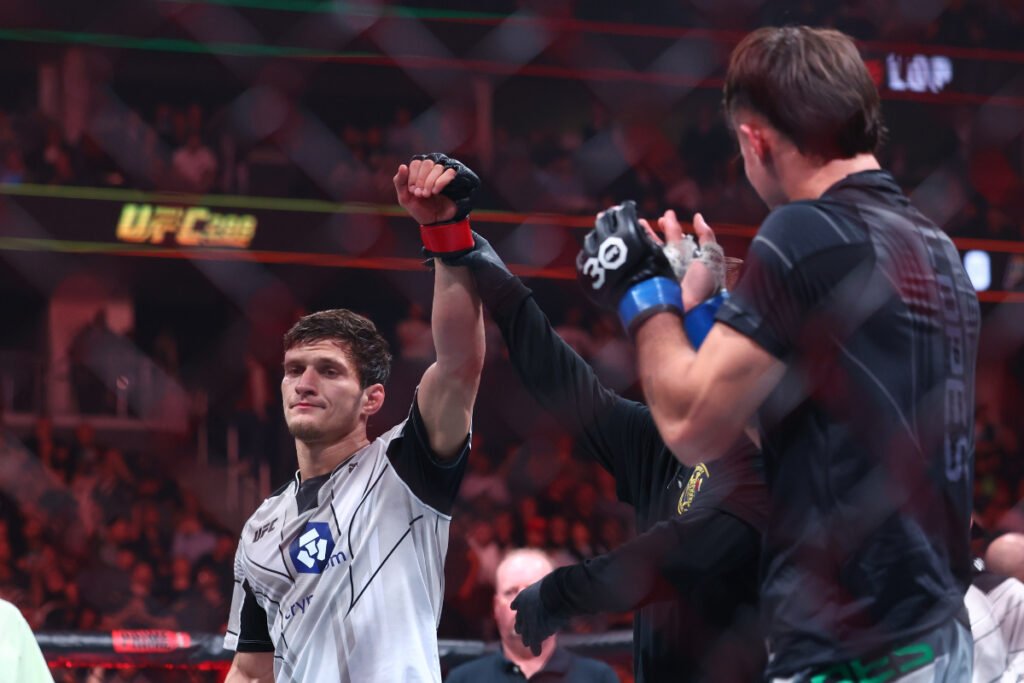 Movsar Evloev Admits He Was Once Dropped; Only Later Realized It Was His Next Opponent!