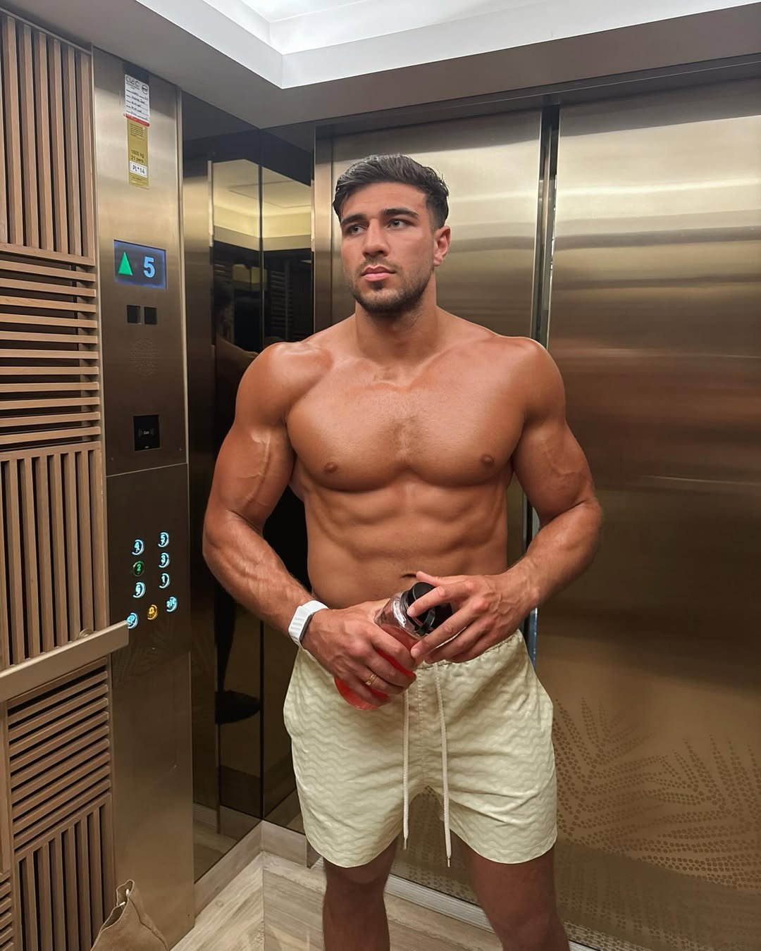 Is Tommy Fury Wasting Legitimate Fighters Time?